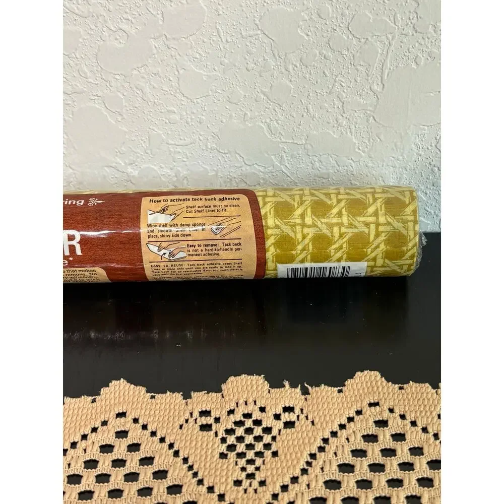 Rubbermaid 70s unopened